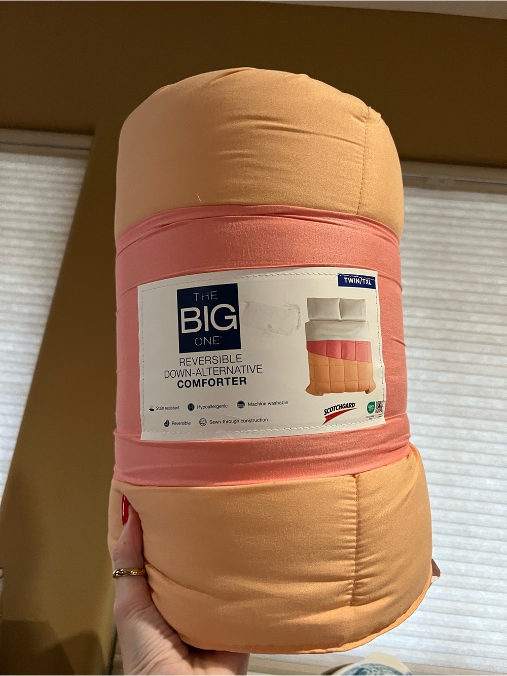 The Big One Reversible Comforter in Peach and Coral